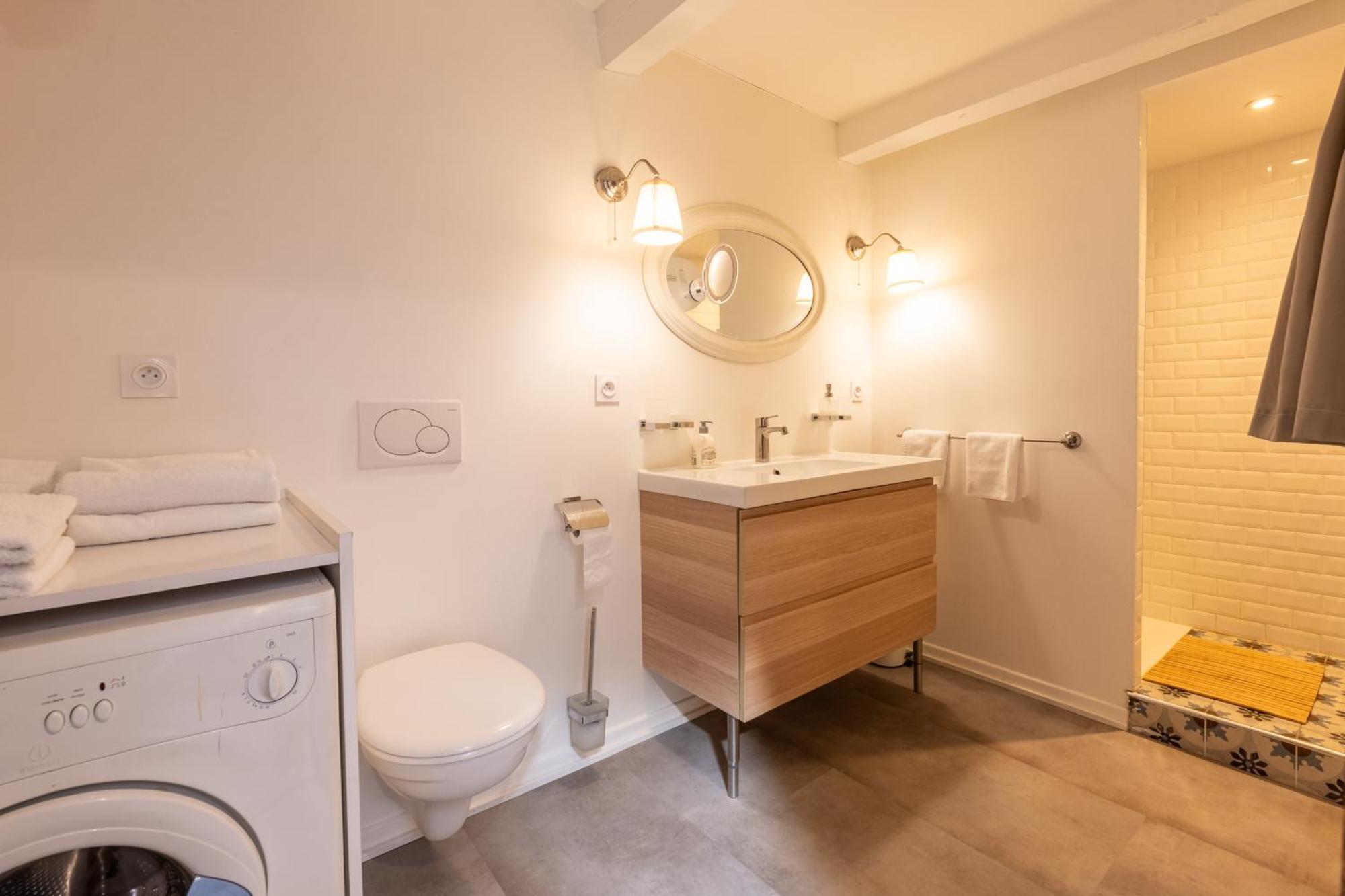 Sous Les Toits D'Annecy, Un Appartement Irresistible Pour 1 A 6 Personnes En Plein Coeur De Ville Екстериор снимка