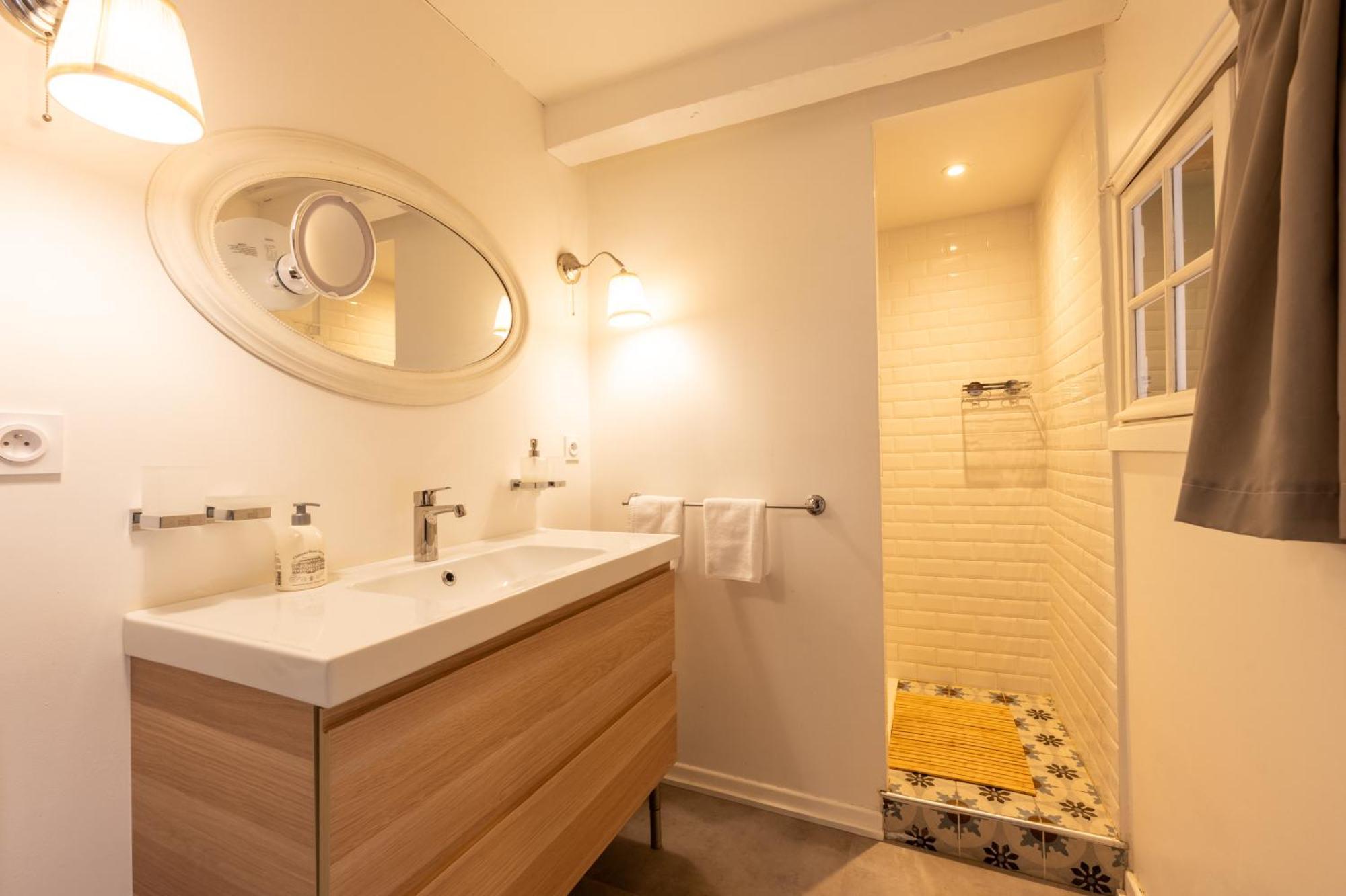 Sous Les Toits D'Annecy, Un Appartement Irresistible Pour 1 A 6 Personnes En Plein Coeur De Ville Екстериор снимка