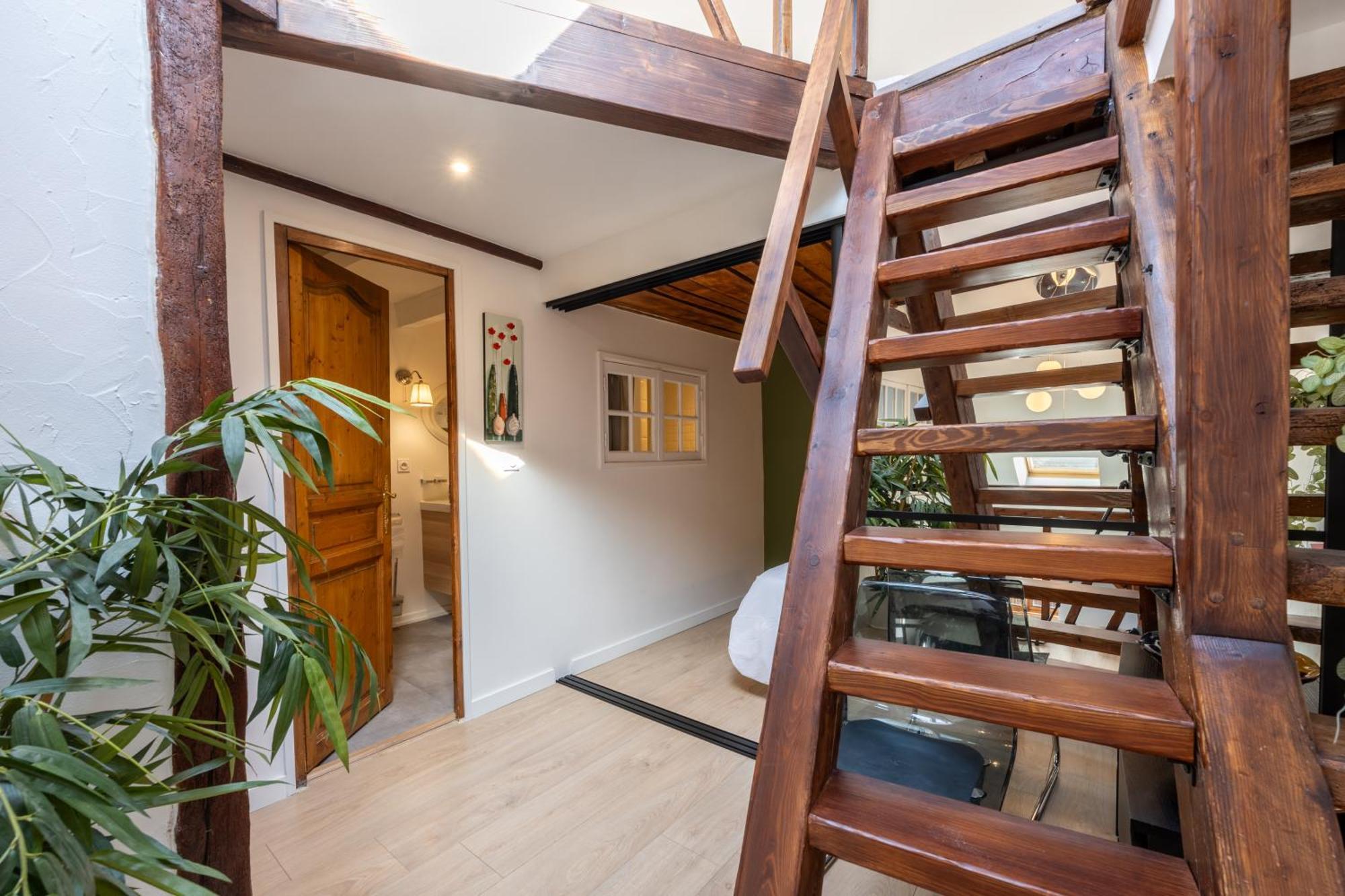 Sous Les Toits D'Annecy, Un Appartement Irresistible Pour 1 A 6 Personnes En Plein Coeur De Ville Екстериор снимка