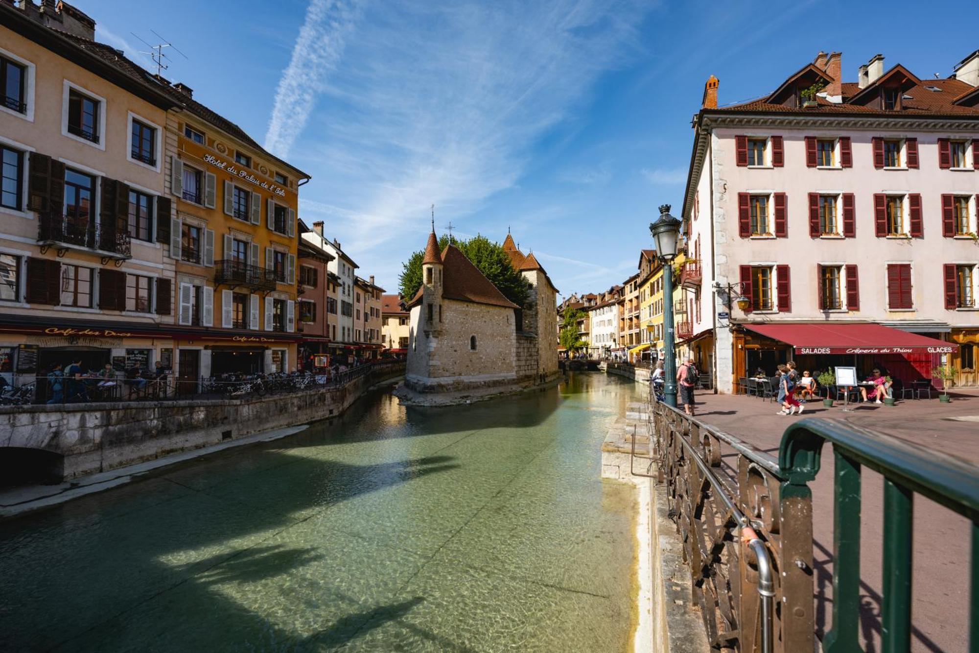 Sous Les Toits D'Annecy, Un Appartement Irresistible Pour 1 A 6 Personnes En Plein Coeur De Ville Екстериор снимка